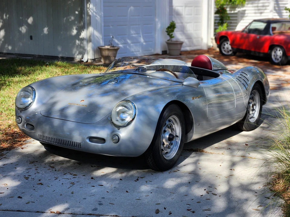 Porsche 550 - Image 9 of 31