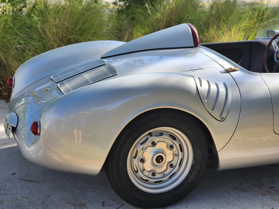 Porsche 550 - Image 16 of 31