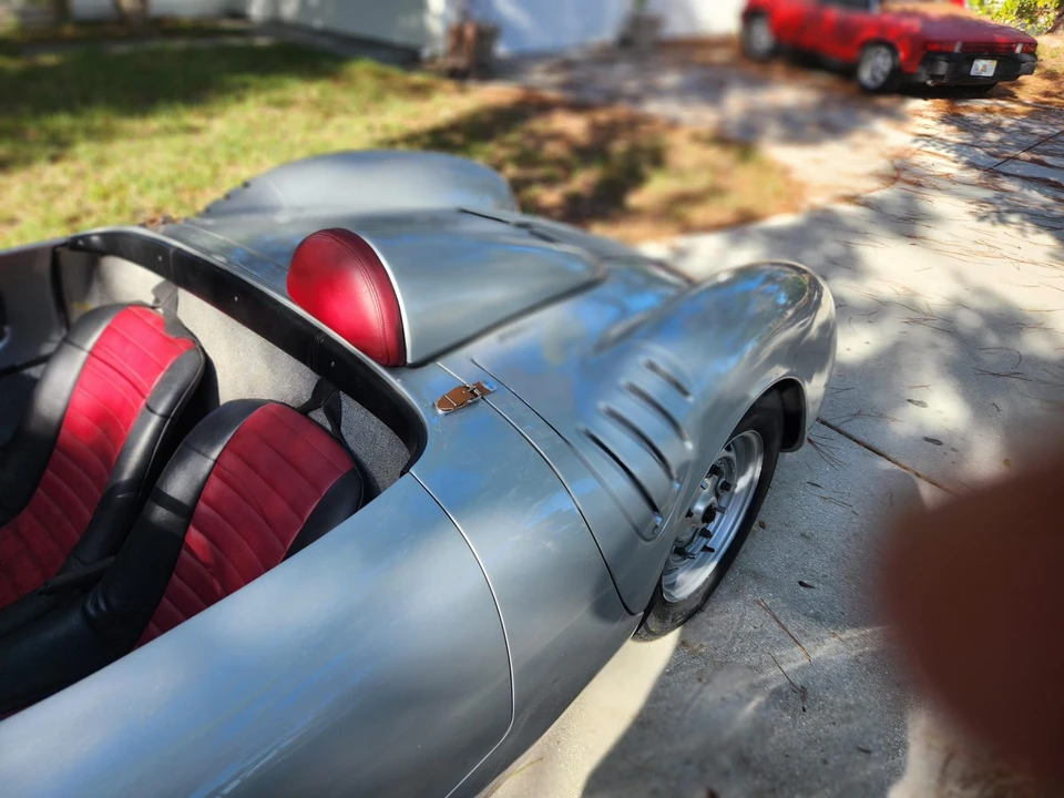 Porsche 550 - Image 15 of 31