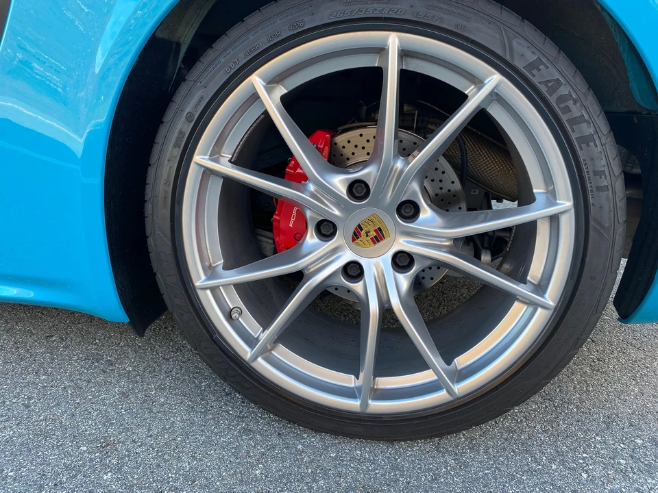 2017 Porsche 718 Boxster S - Image 8 of 9