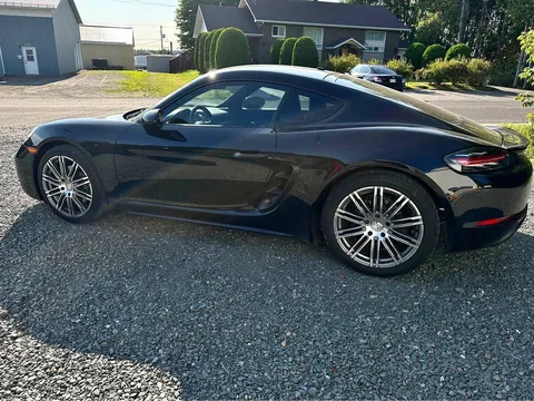2018 Porsche 718 Cayman