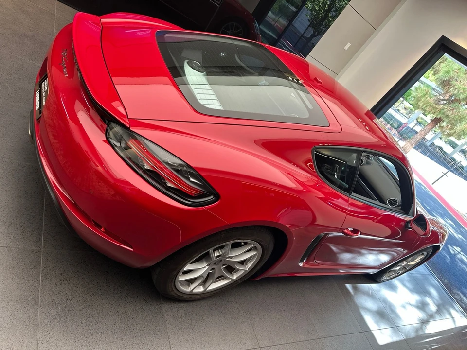 2025 Porsche 718 Cayman - Image 6 of 10