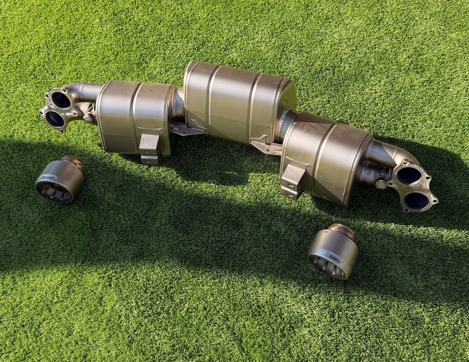 2020 Parts & Memorabilia Mechanical Components - Image 3 of 10