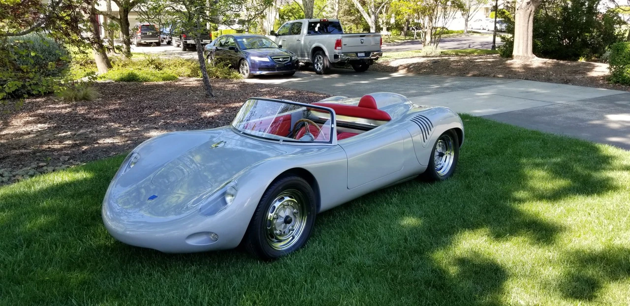Porsche Sports Prototypes Replica - Image 4 of 31
