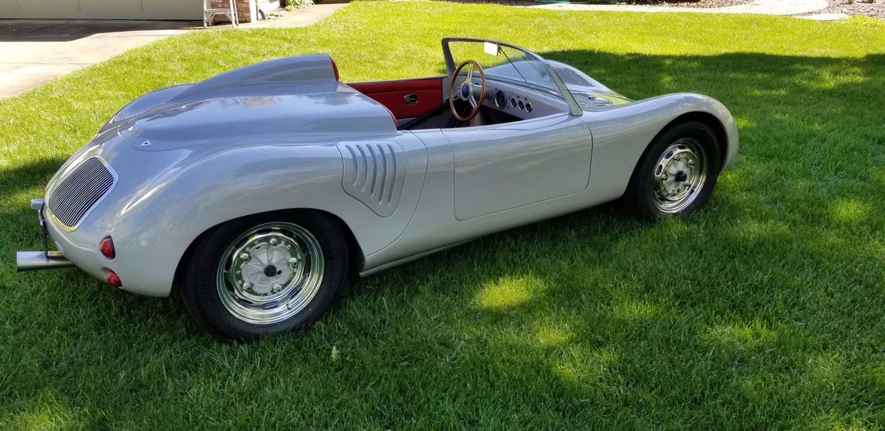 Porsche Sports Prototypes Replica - Image 15 of 31