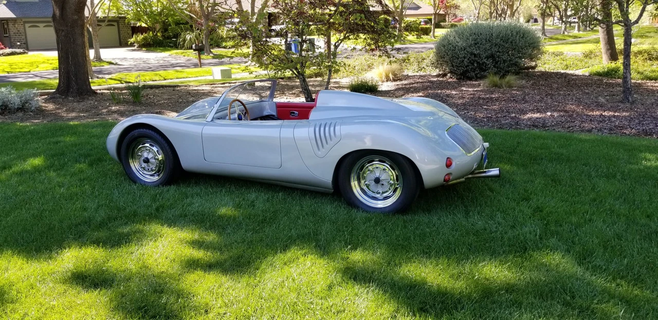 Porsche Sports Prototypes Replica - Image 10 of 31