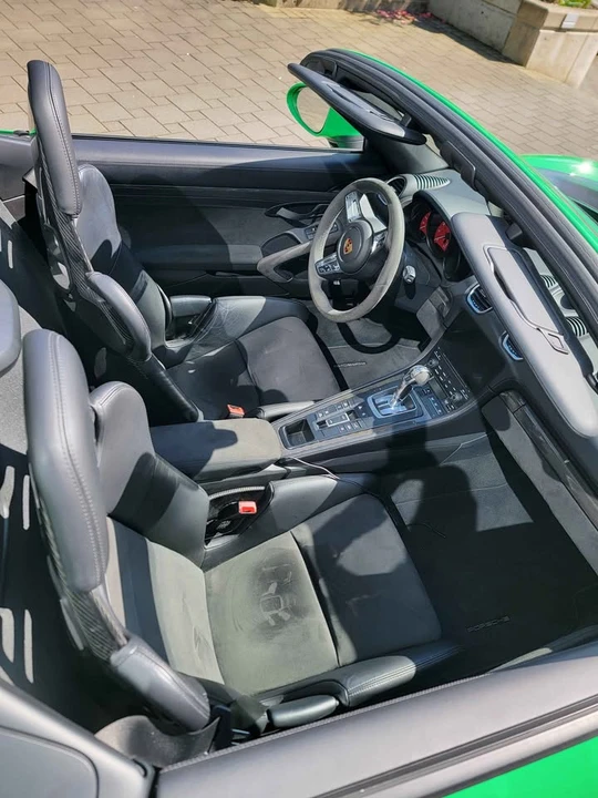 2021 Porsche 718 Boxster Spyder - Image 7 of 10