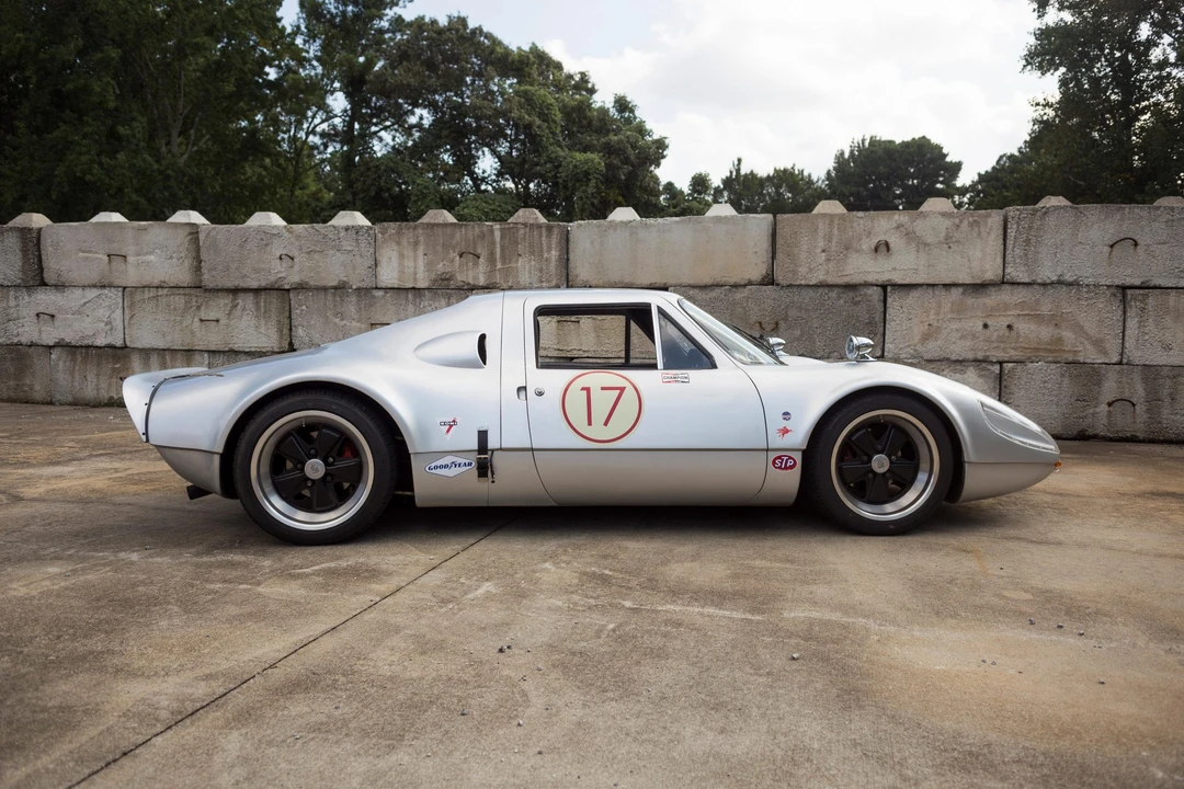 Porsche Sports Prototypes Replica - Image 16 of 31