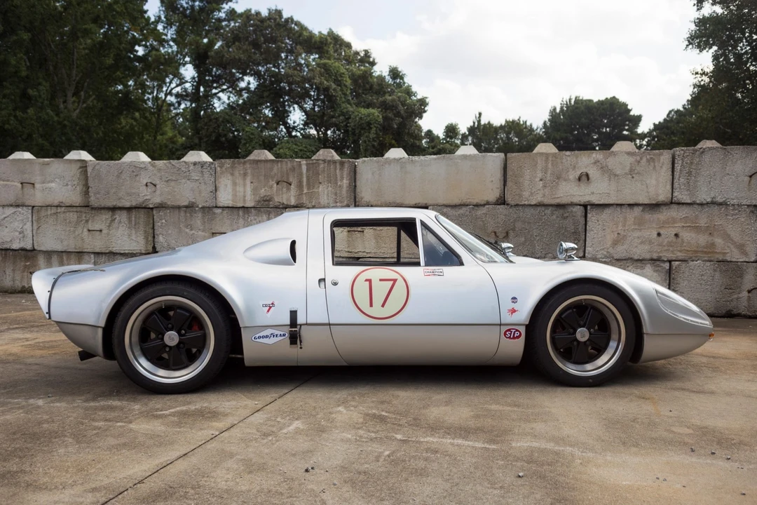 Porsche Sports Prototypes Replica - Image 17 of 31