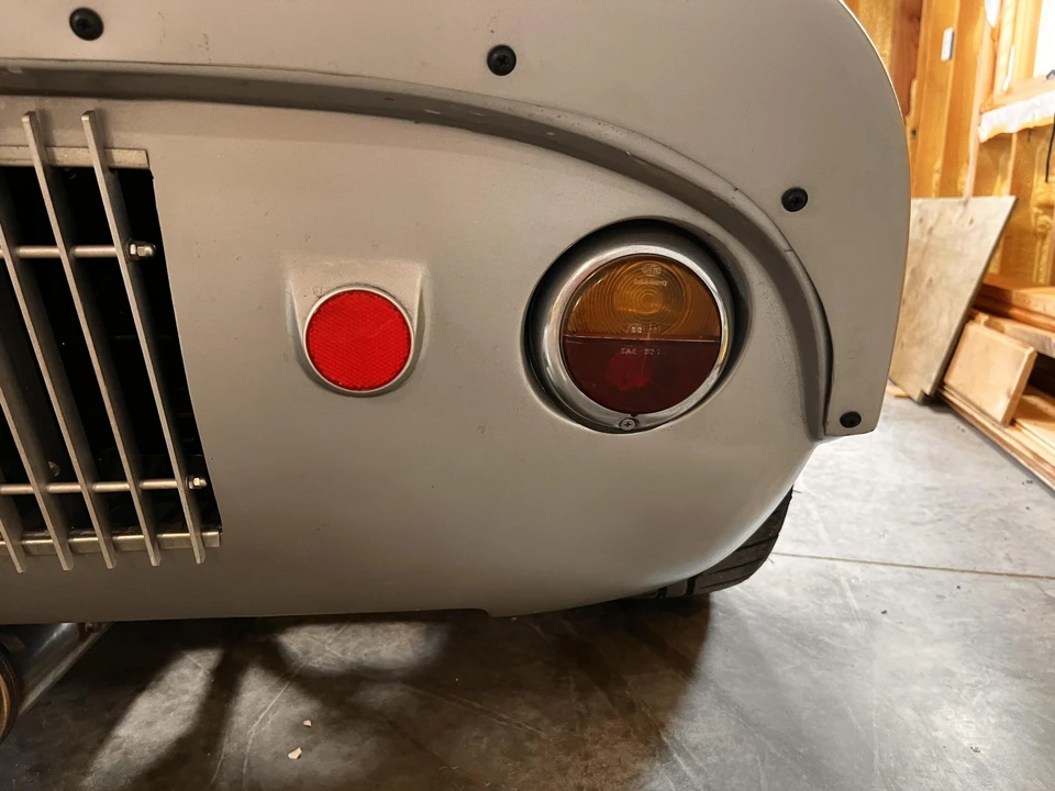 Porsche Sports Prototypes Replica - Image 11 of 31