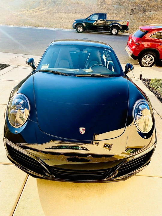 2017 Porsche 911 - Image 2 of 9
