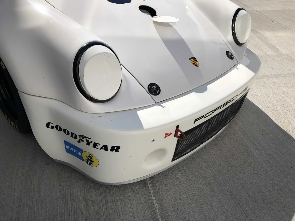 Porsche 911 Carrera SC - Image 11 of 31