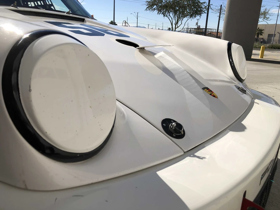 Porsche 911 Carrera SC - Image 20 of 31