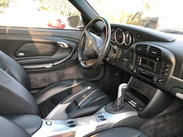 2004 Porsche 996 Carrera - Image 9 of 16