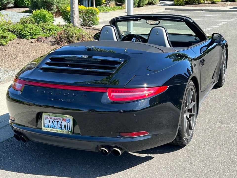 2014 Porsche 991 Carrera 4S - Image 4 of 15