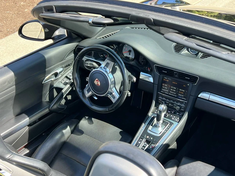2014 Porsche 991 Carrera 4S - Image 3 of 15