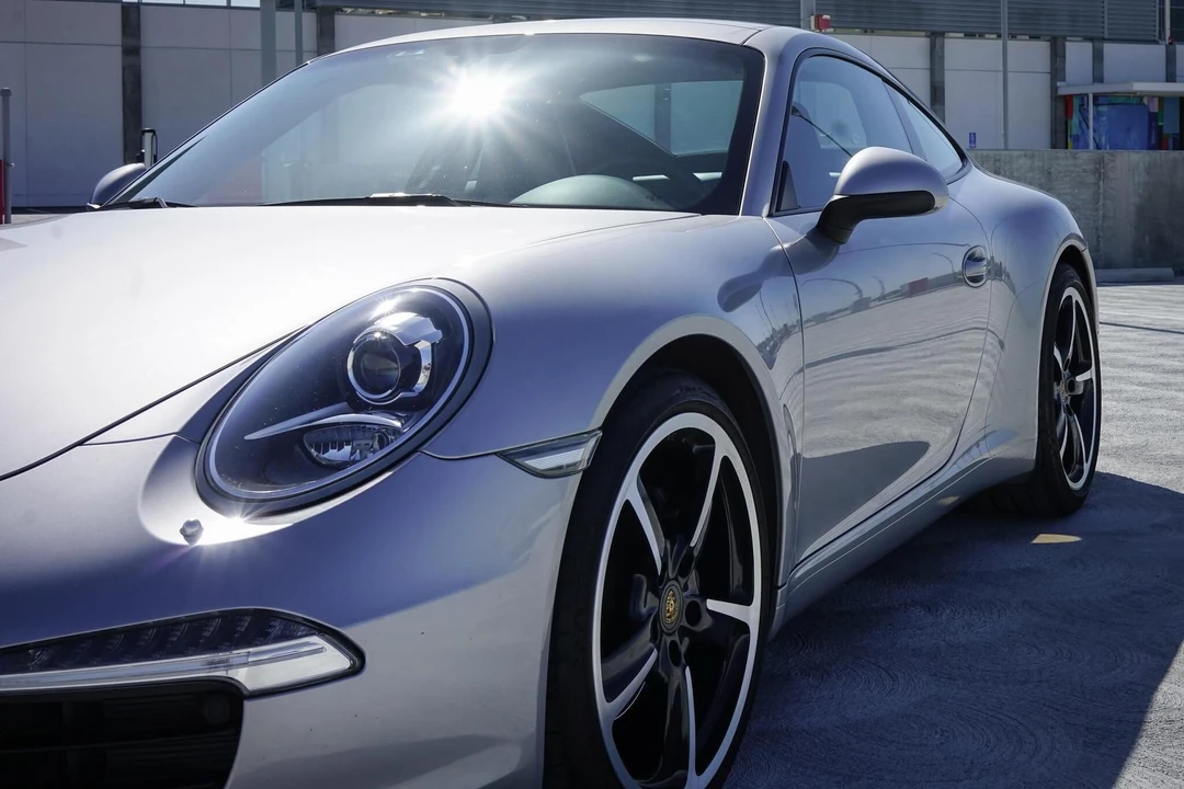 2013 Porsche 991 Carrera - Image 8 of 31