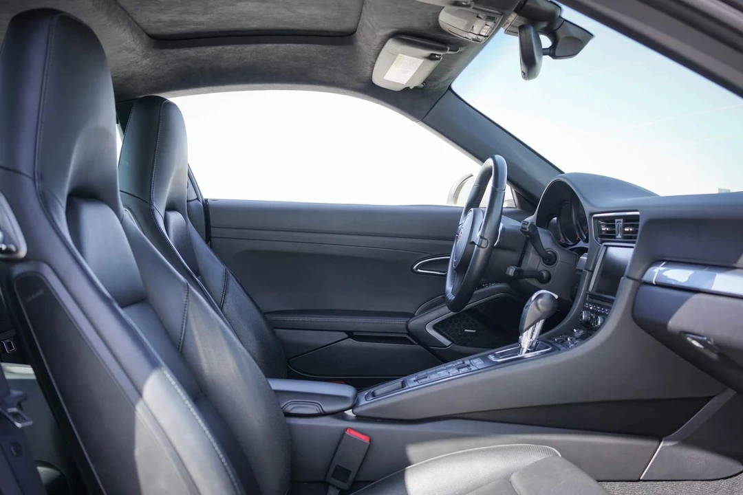 2013 Porsche 991 Carrera - Image 17 of 31
