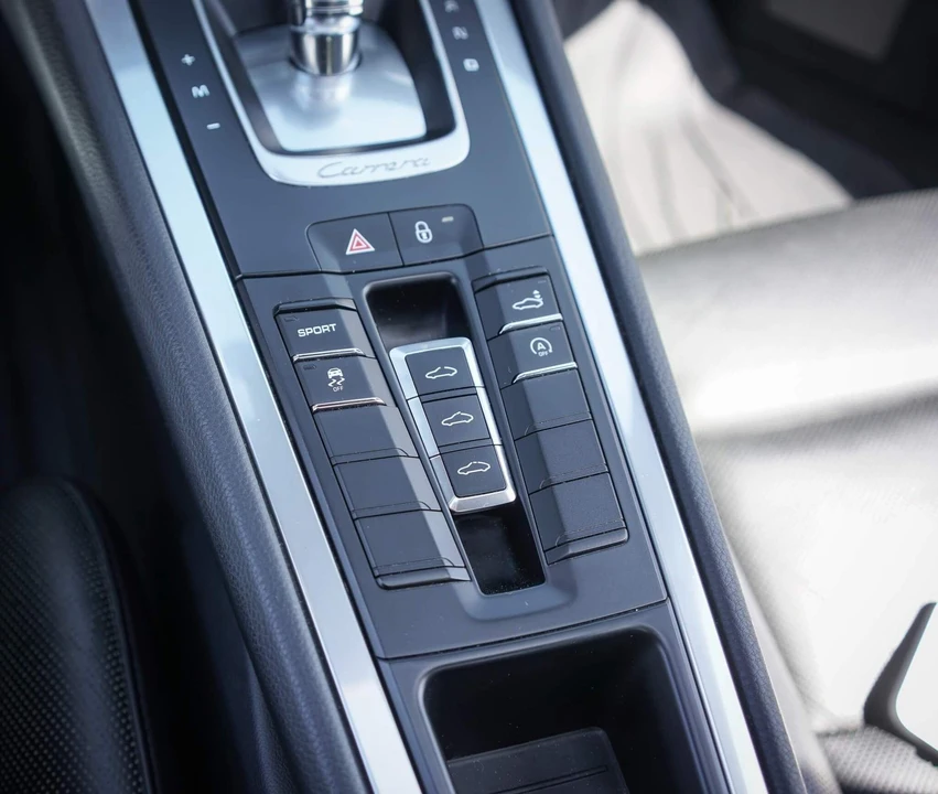 2013 Porsche 991 Carrera - Image 15 of 31