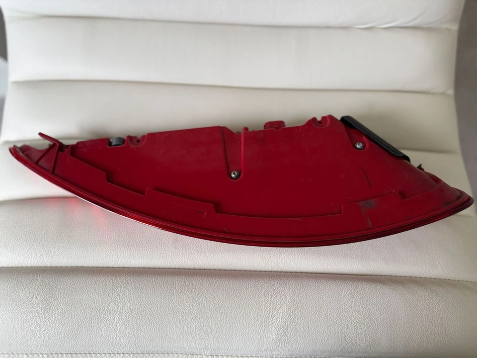2013 Parts & Memorabilia Bodywork - Image 4 of 15