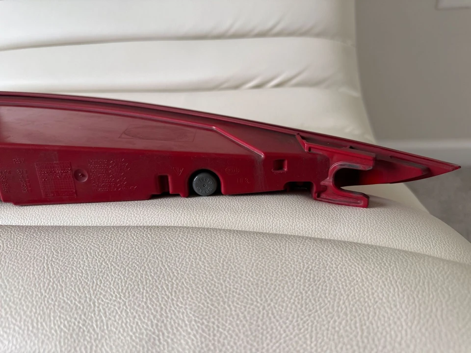 2013 Parts & Memorabilia Bodywork - Image 14 of 15