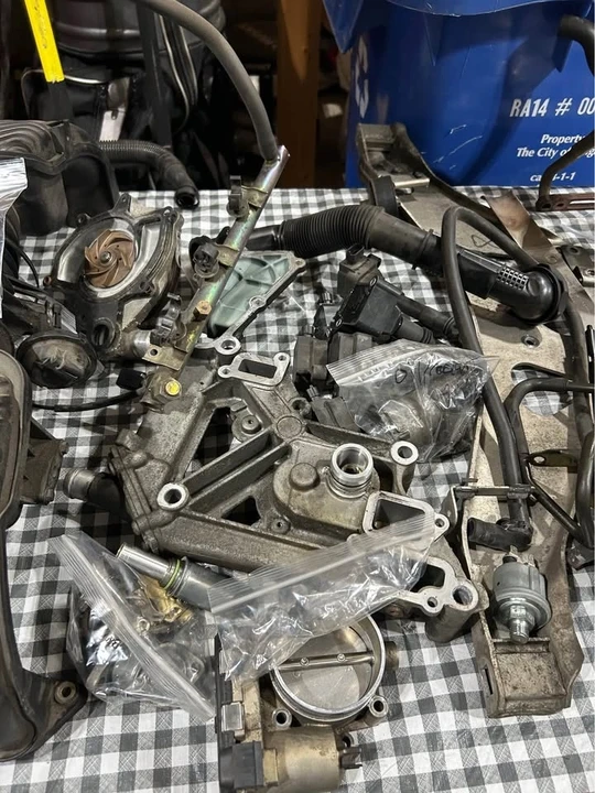 2005 Parts & Memorabilia Engines - Image 8 of 8