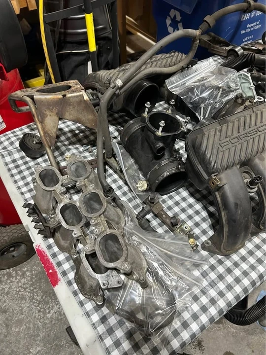 2005 Parts & Memorabilia Engines - Image 6 of 8