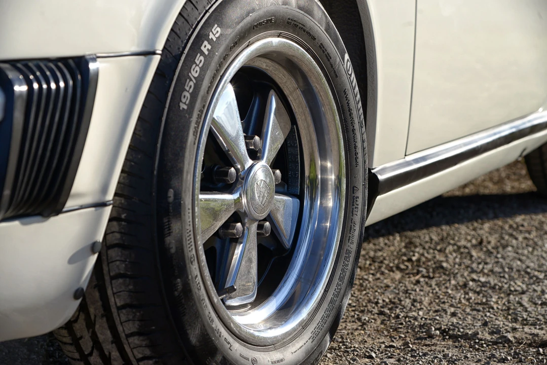Porsche 911 Carrera RS 2.7 - Image 19 of 19