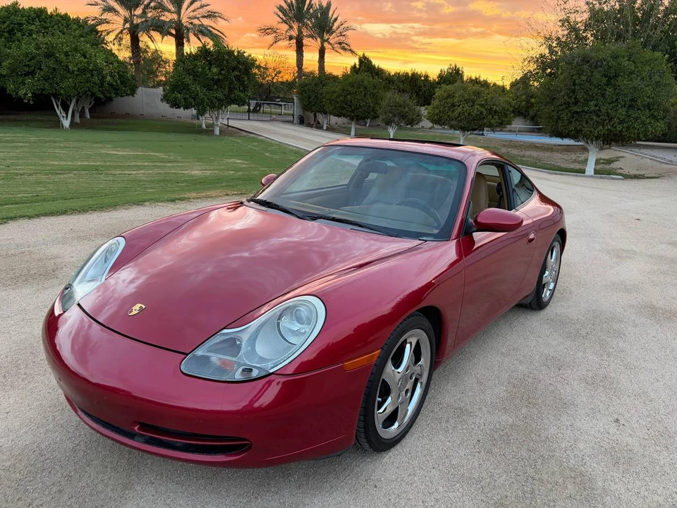 2001 Porsche 996 Carrera 4 - Image 12 of 14
