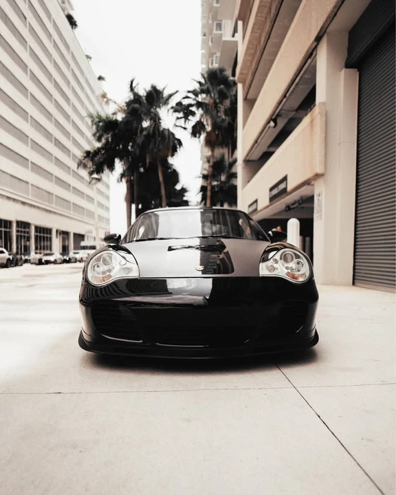 2003 Porsche 911 - Image 5 of 11