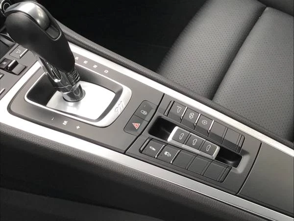 2017 Porsche 991 Carrera - Image 15 of 16
