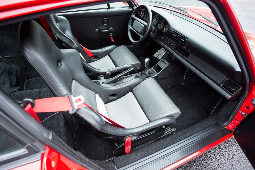 Porsche 964 Carrera RS - Image 18 of 24