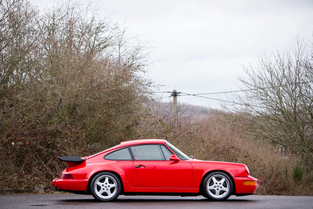 Porsche 964 Carrera RS - Image 9 of 24