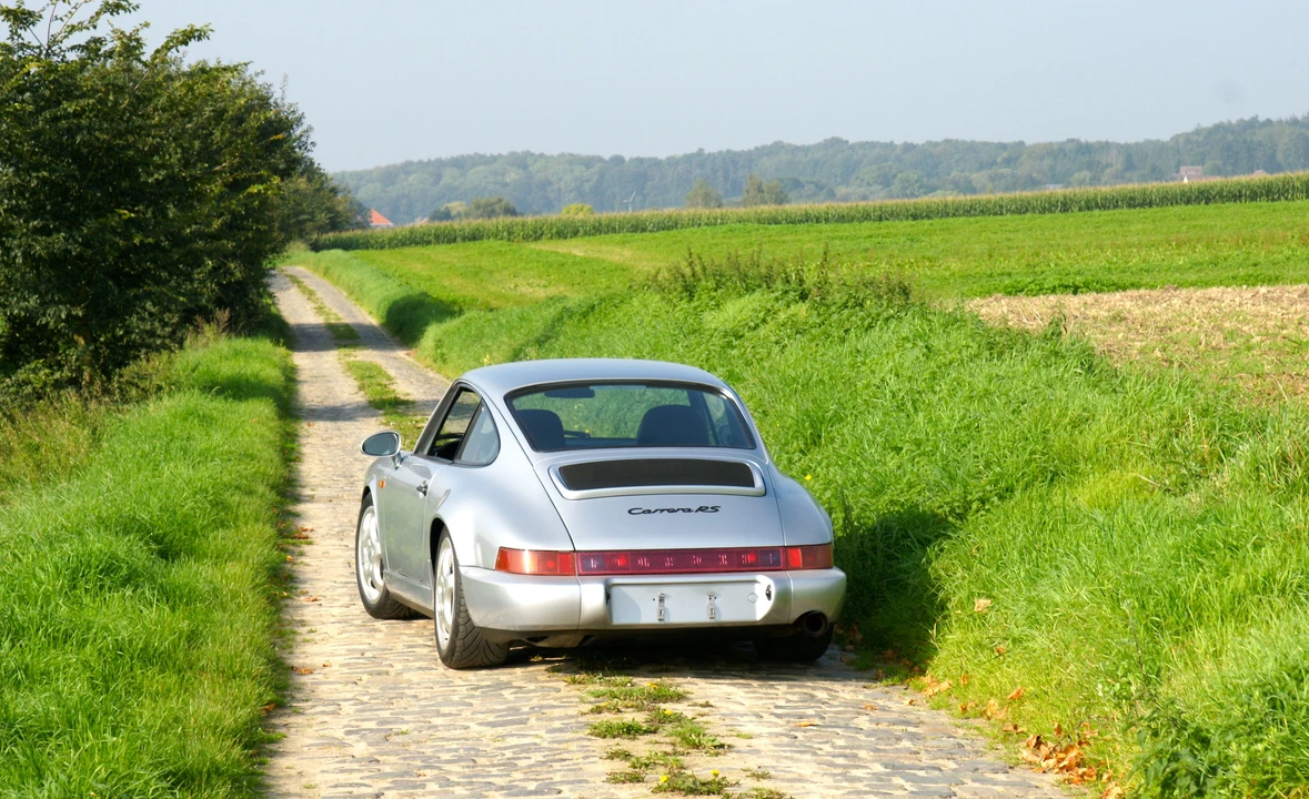 Porsche 964 Carrera RS - Image 3 of 8