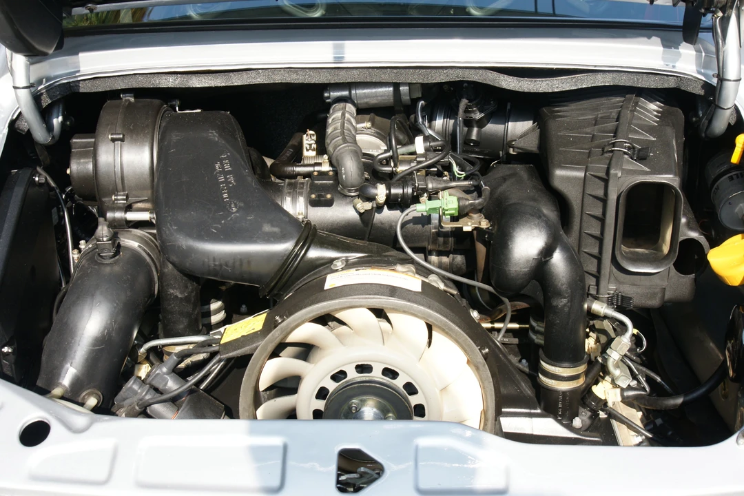 Porsche 964 Carrera RS - Image 7 of 8