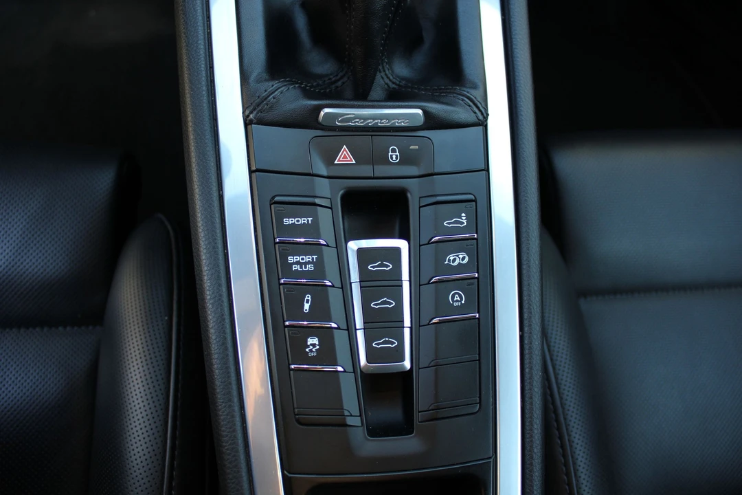 2012 Porsche 991 Carrera S - Image 11 of 23