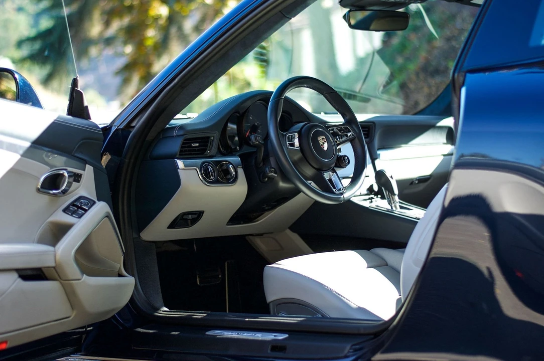 2017 Porsche 991 Carrera S - Image 16 of 31