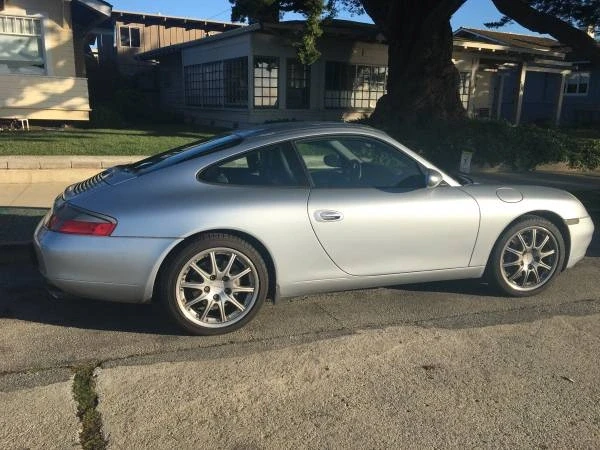 2001 Porsche 996 Carrera 4 - Image 5 of 9