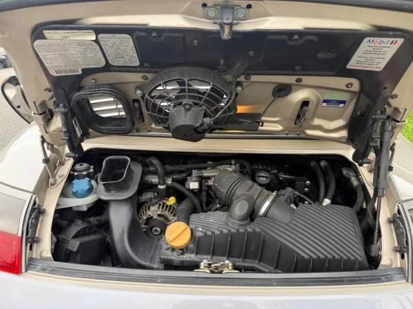 1999 Porsche 996 Carrera - Image 18 of 21