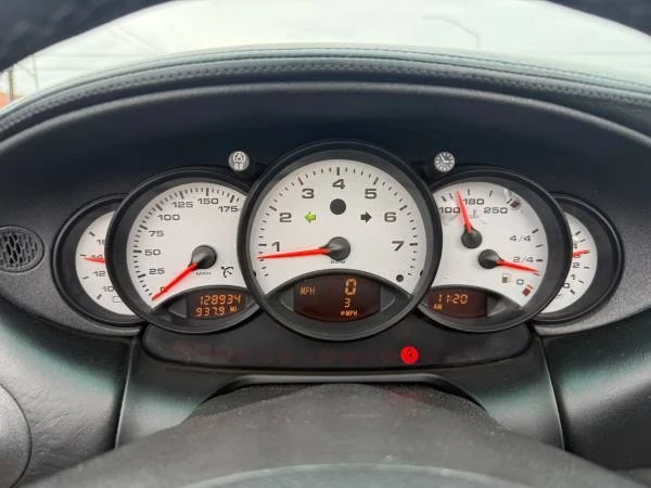 1999 Porsche 996 Carrera - Image 19 of 21