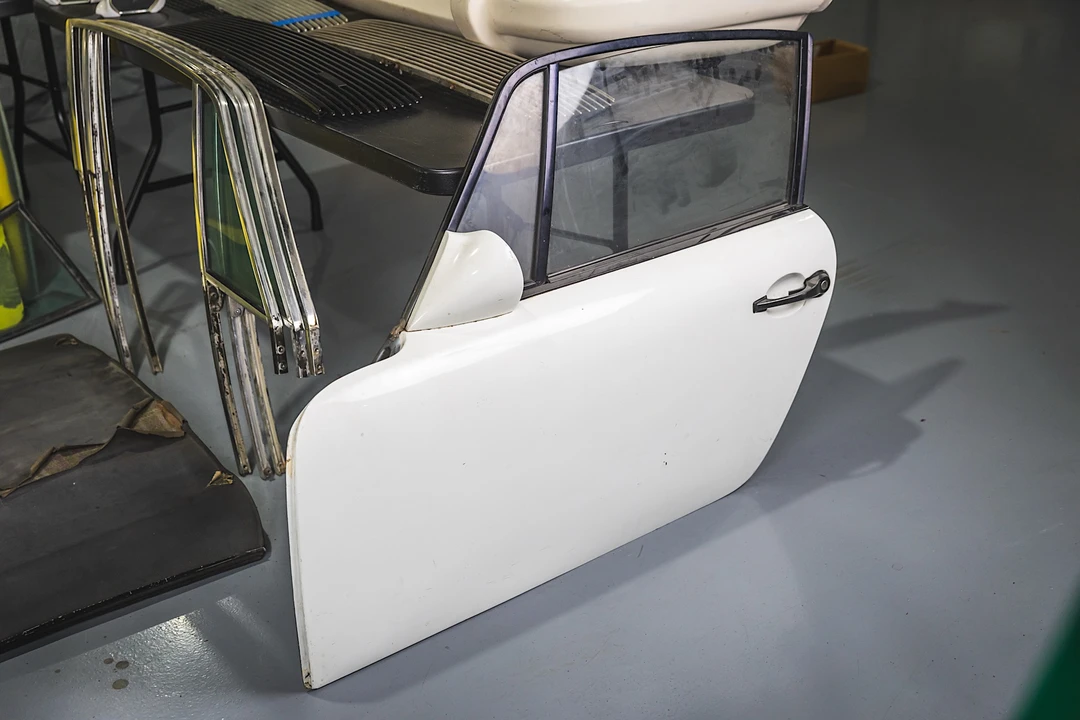 0 Parts & Memorabilia Bodywork - Image 25 of 31