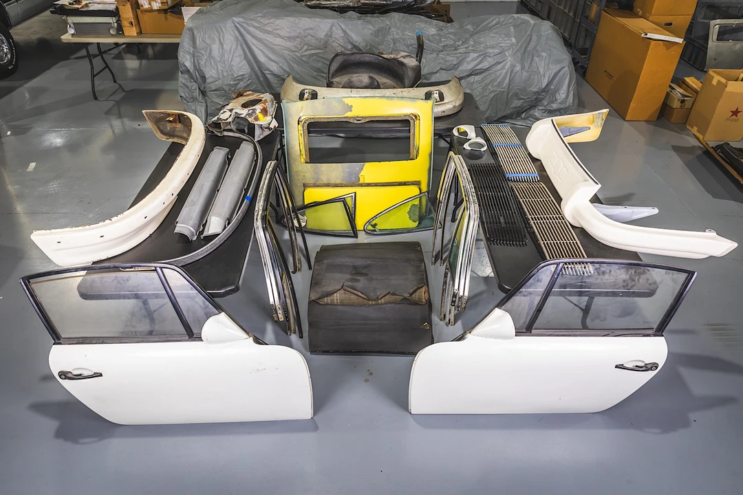 0 Parts & Memorabilia Bodywork - Image 23 of 31