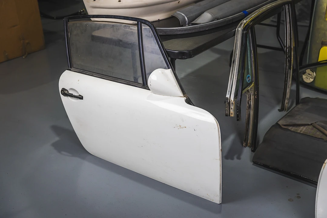 0 Parts & Memorabilia Bodywork - Image 24 of 31