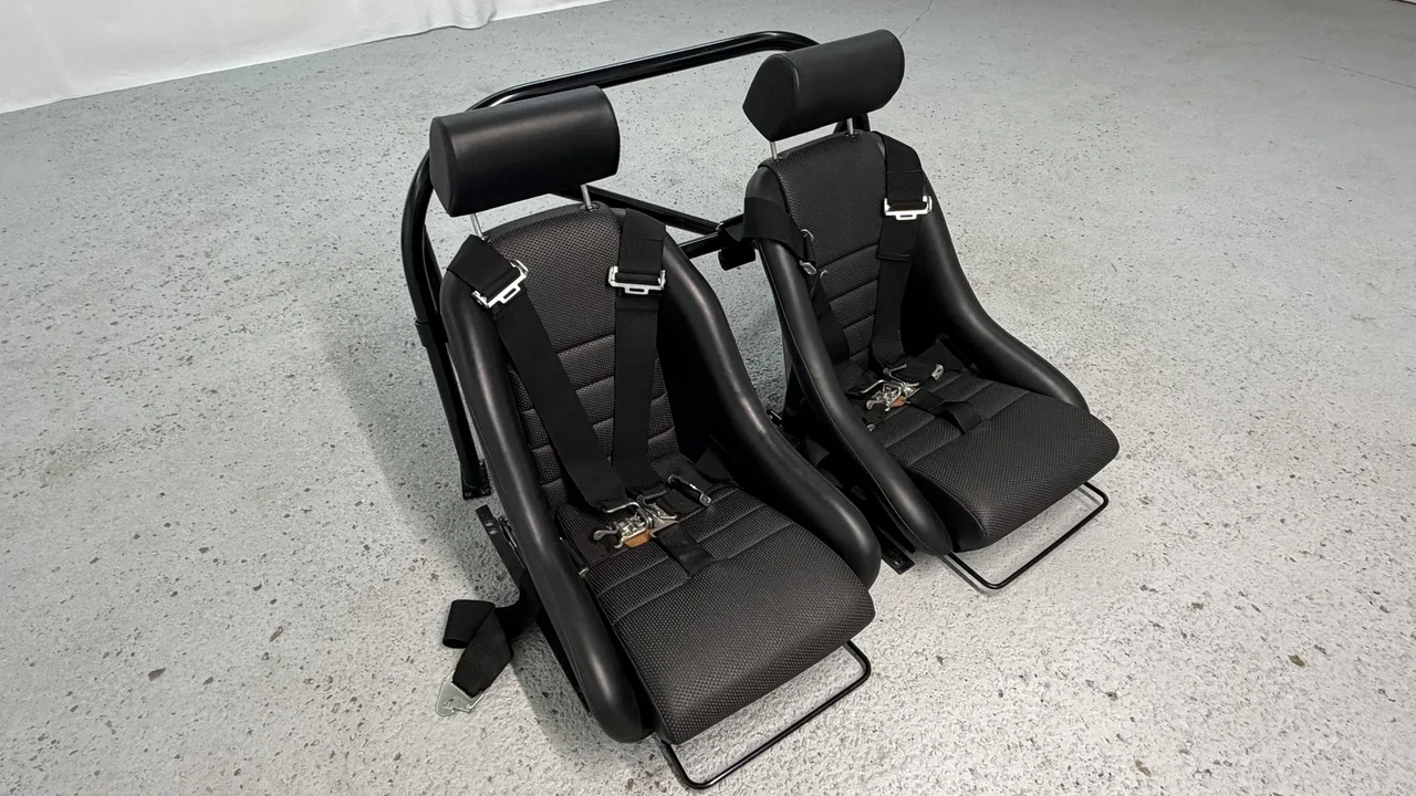 Porsche 911 F-Body SWB - Image 11 of 31