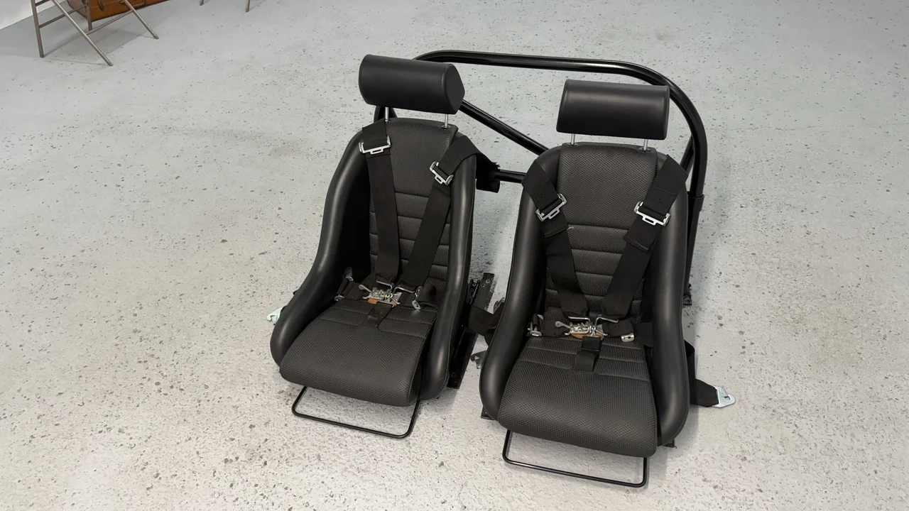 Porsche 911 F-Body SWB - Image 24 of 31