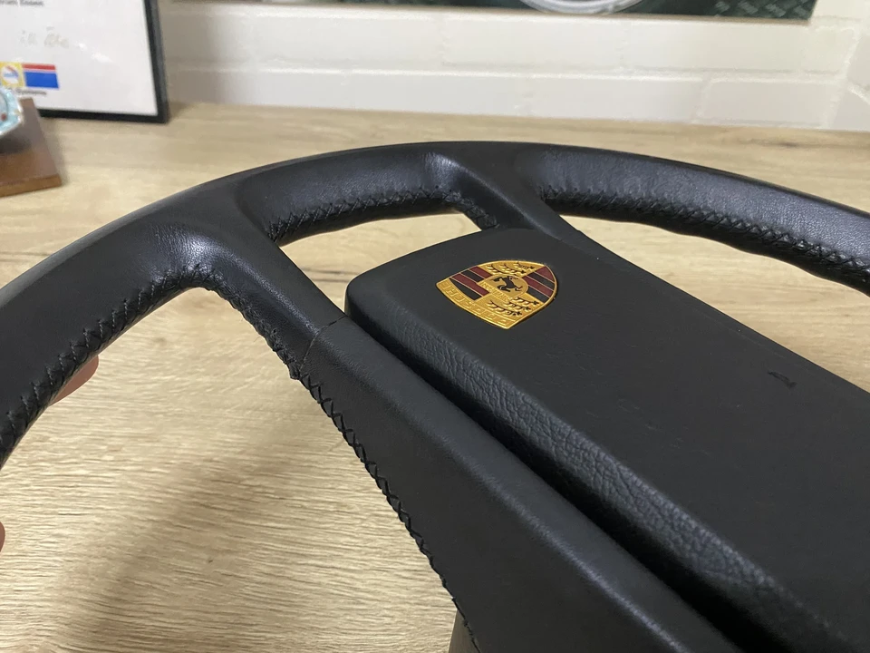 Porsche 930 Turbo - Image 9 of 17