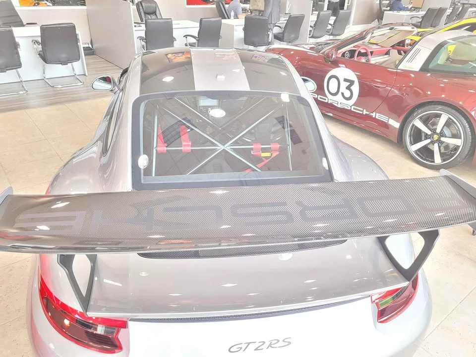 Porsche 991 GT2 RS - Image 9 of 10