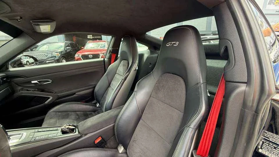 2015 Porsche 991 GT3 - Image 4 of 10