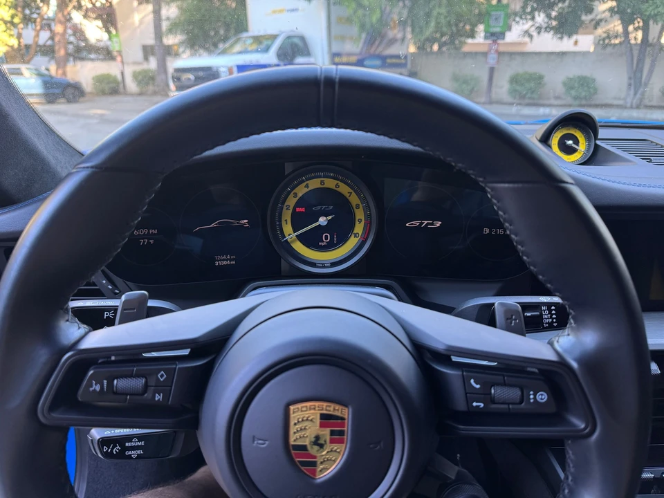 2022 Porsche 992 GT3 - Image 16 of 19