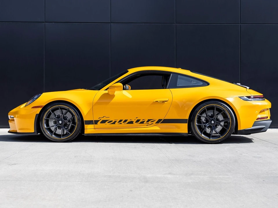 2022 Porsche 992 GT3 - Image 3 of 9
